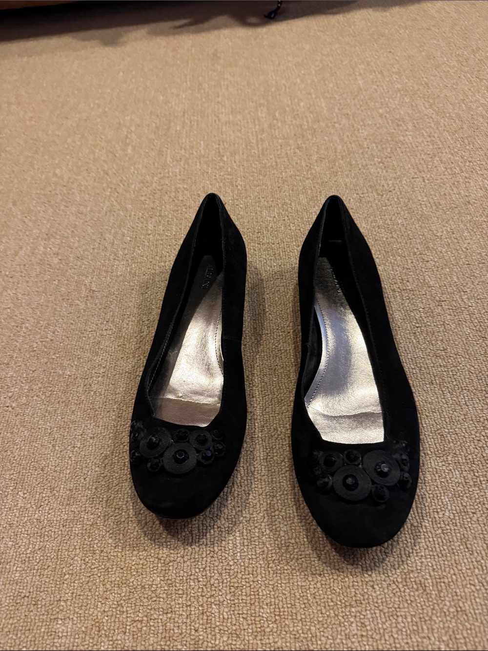 Alfani Black Suede Embellished Ballet Flats - Picture 5 of 5